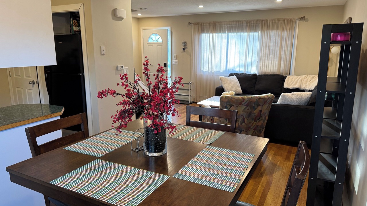 Photo of Others in Hudson