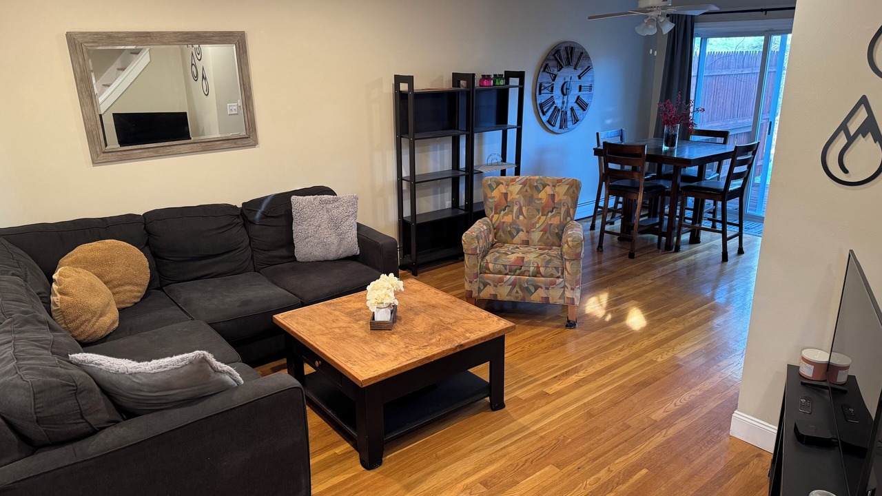 Photo of Livingroom in Hudson