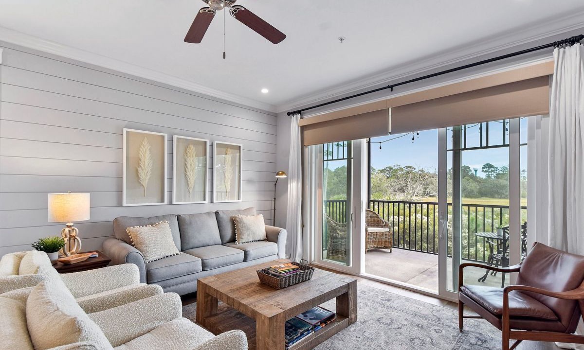 Photo of Livingroom in Jekyll Island
