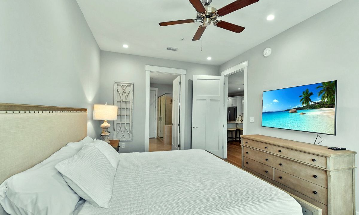 Photo of Bedroom in Jekyll Island