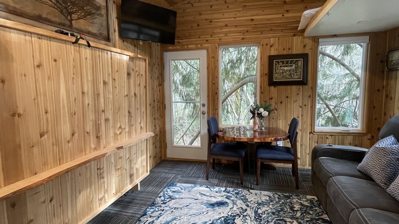 Photo of Livingroom in Burley