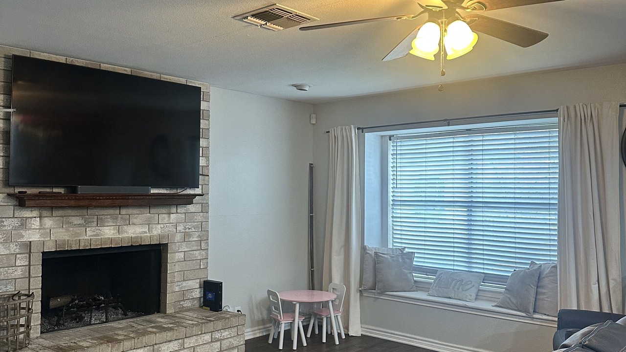 Photo of Livingroom in Wetmore