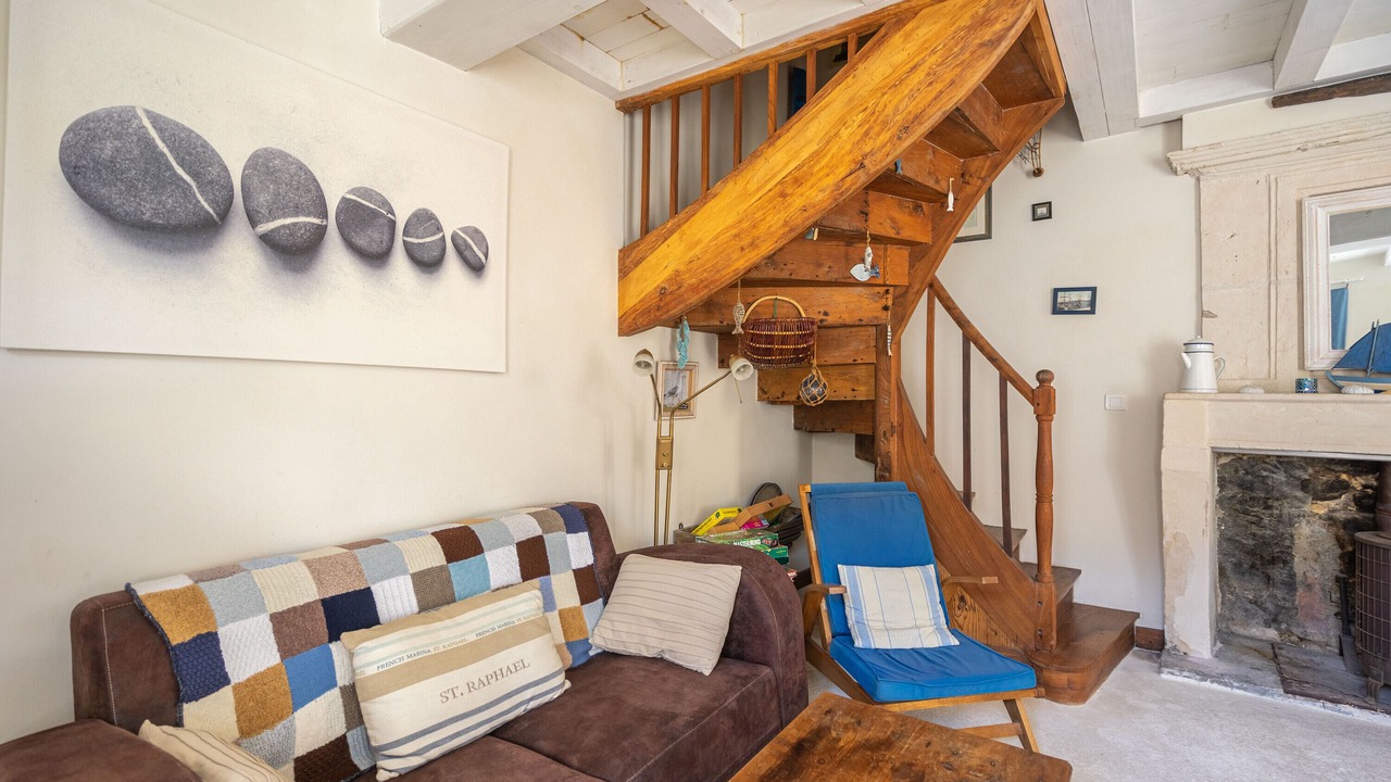 Photo of Livingroom in Mortagne-sur-Gironde