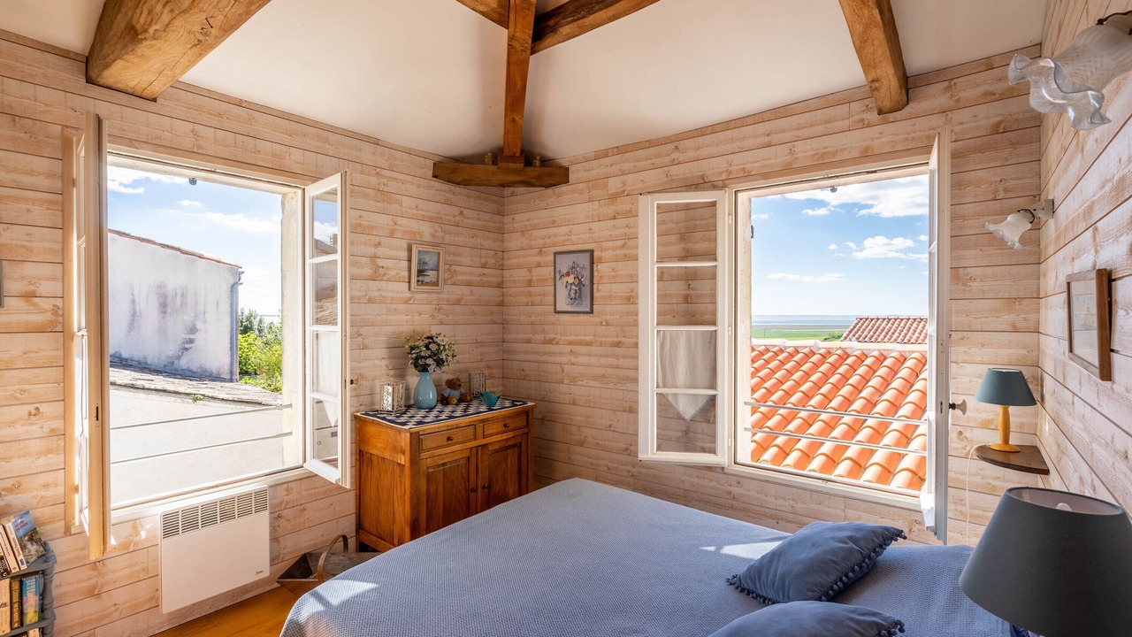 Photo of Bedroom in Mortagne-sur-Gironde