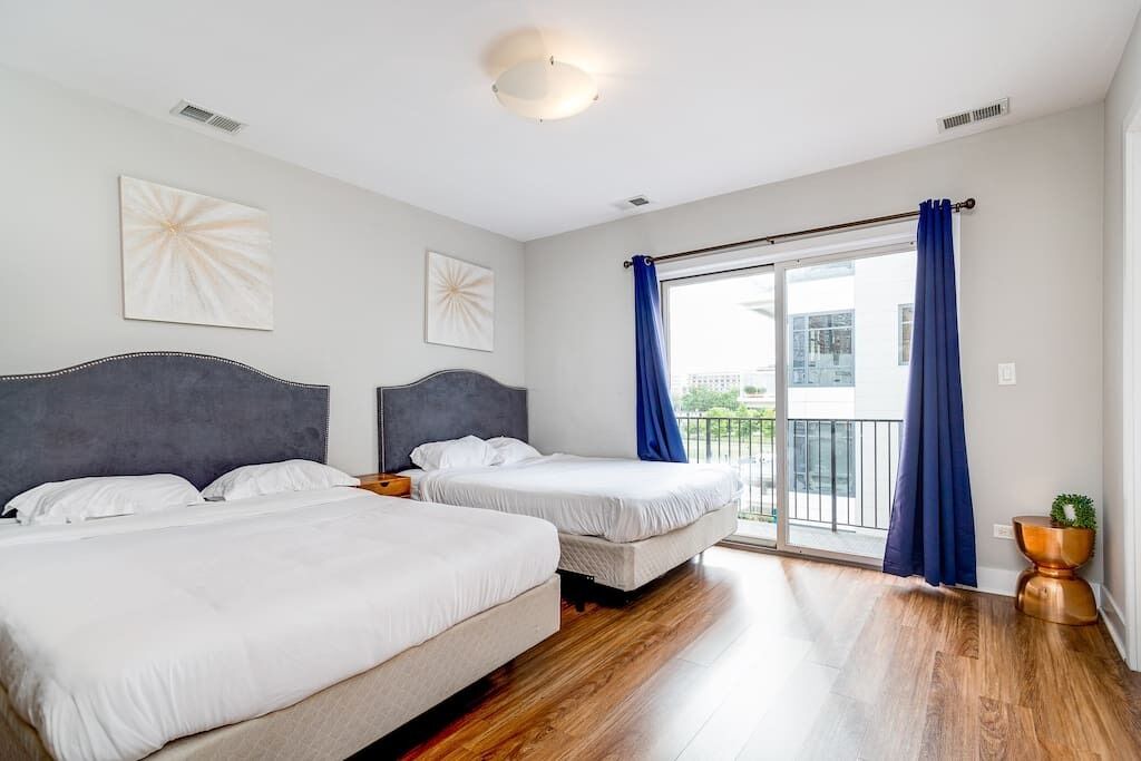 Photo of Bedroom in River North