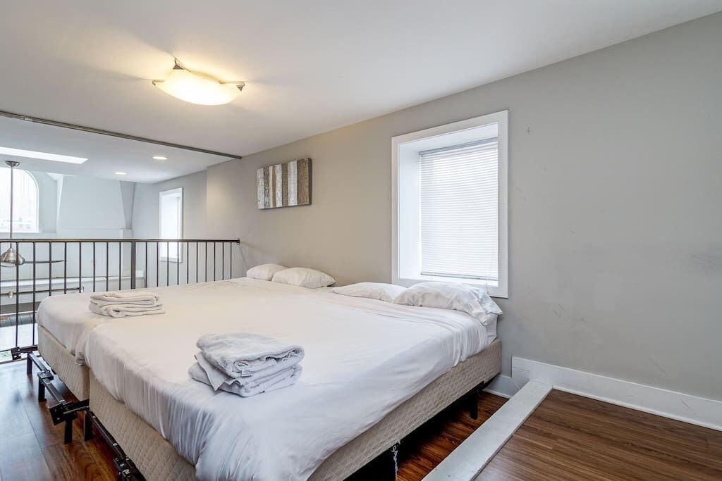 Photo of Bedroom in River North