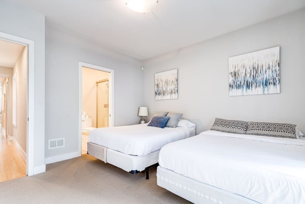 Photo of Bedroom in River North