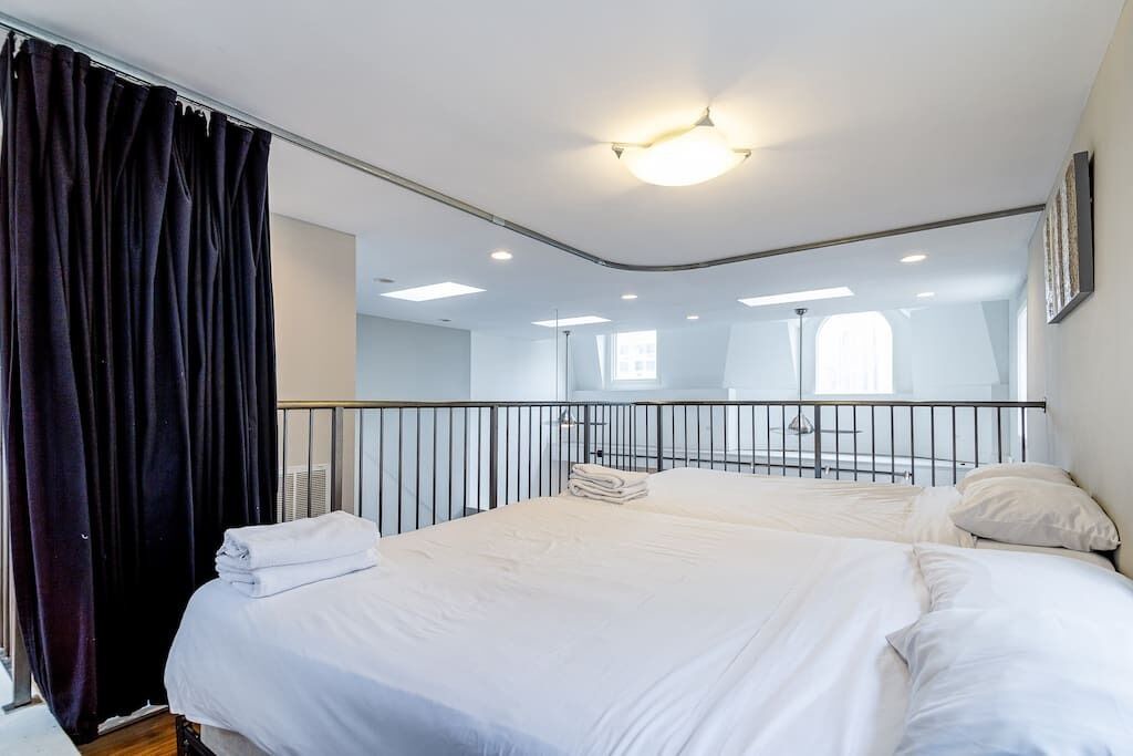 Photo of Bedroom in River North