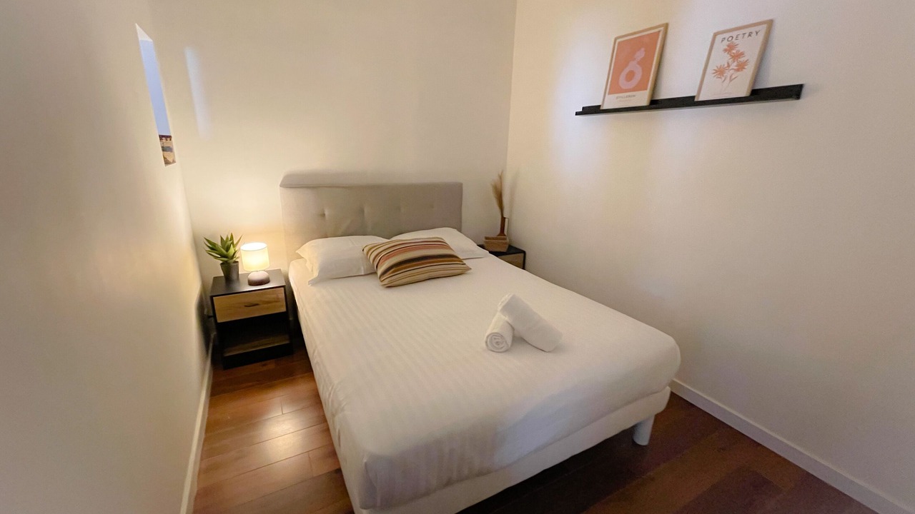 Photo of Bedroom in Calais