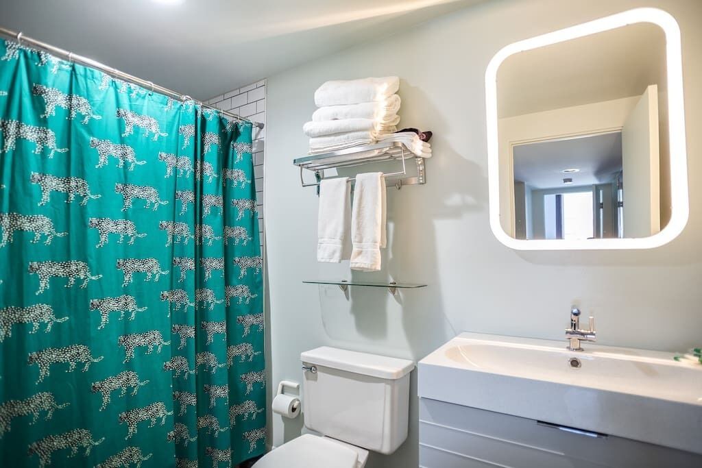 Photo of Bathroom in River North