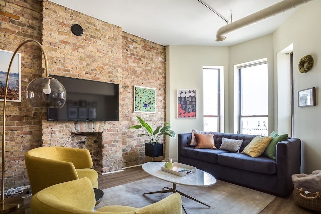Photo of Livingroom in River North