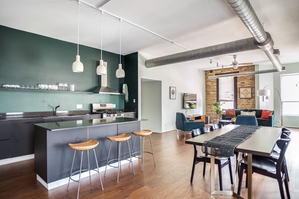 Photo of Others in River North