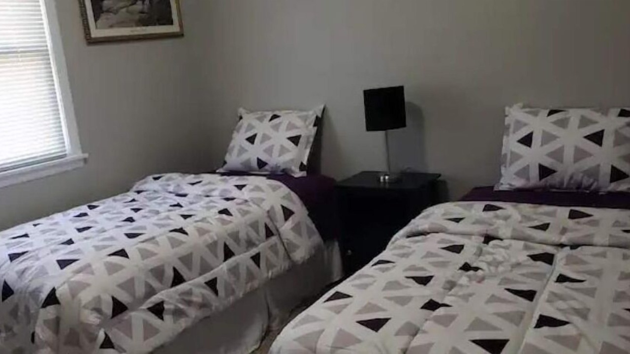 Photo of Bedroom in Mounds View
