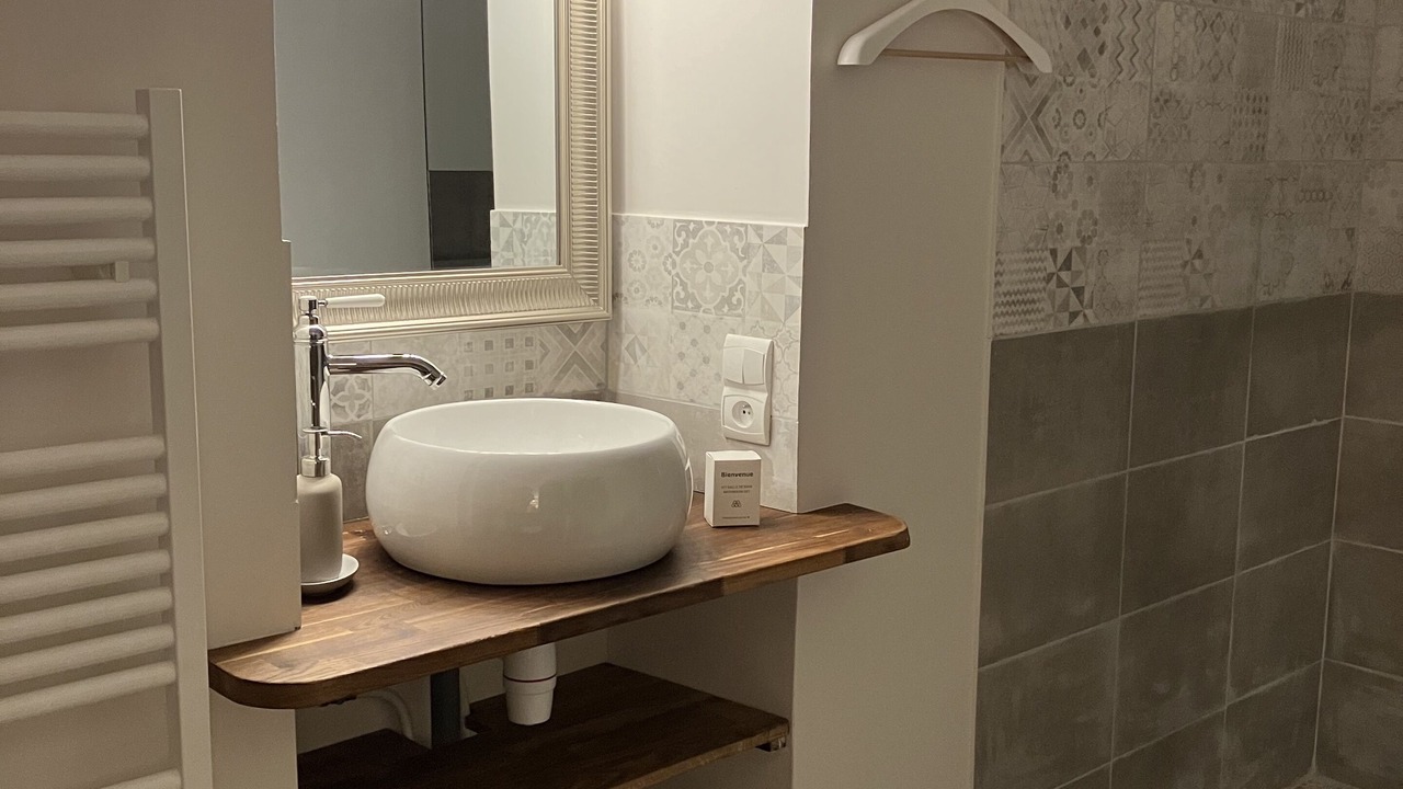 Photo of Bathroom in Marchainville