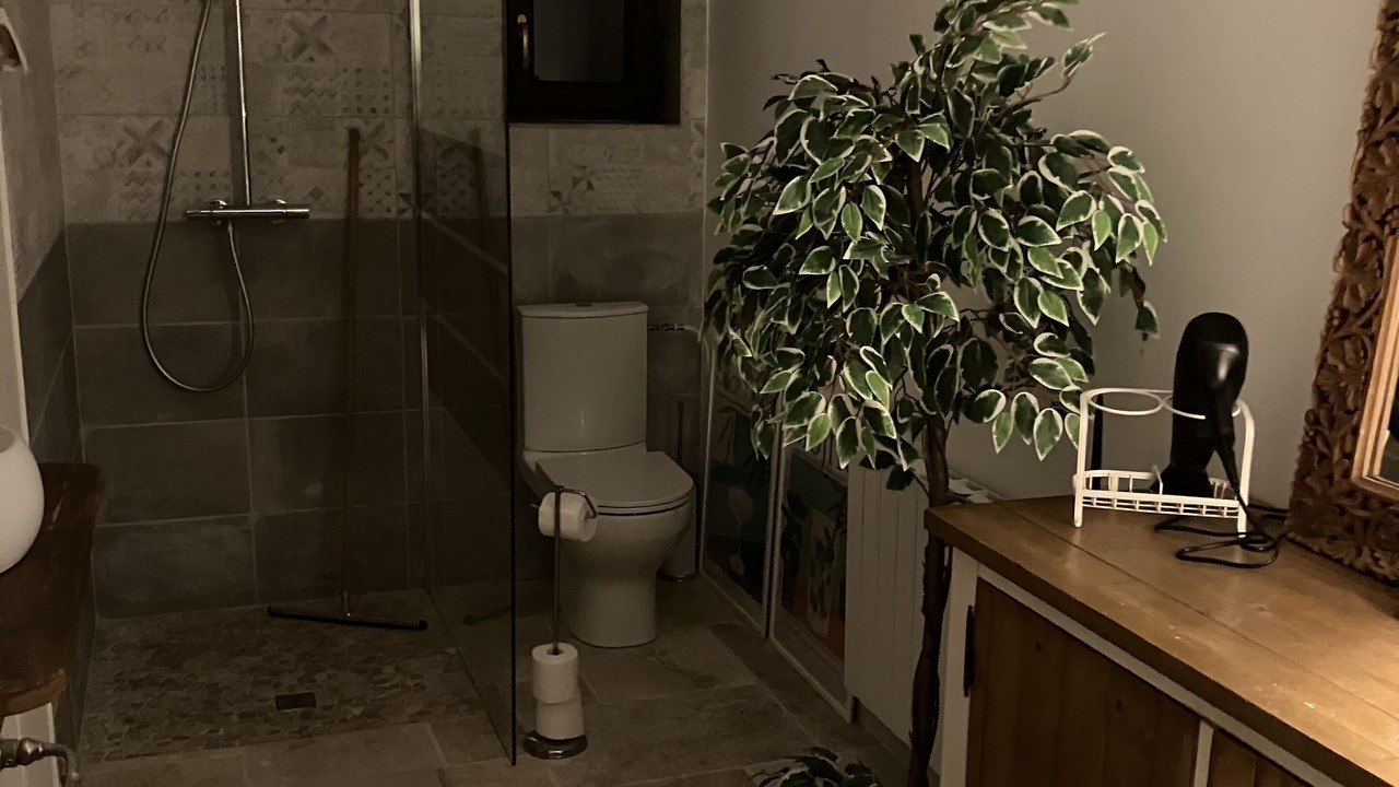 Photo of Bathroom in Marchainville