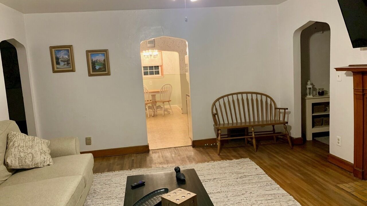 Photo of Livingroom in Linton