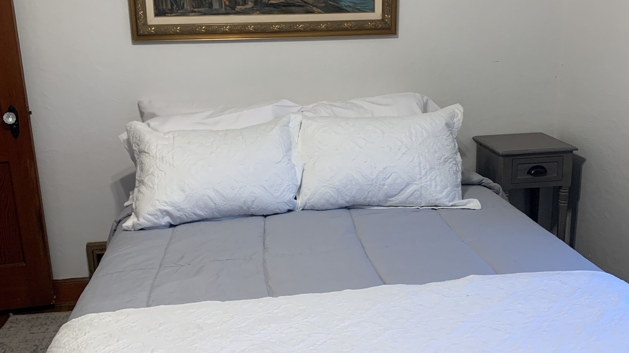 Photo of Bedroom in Linton