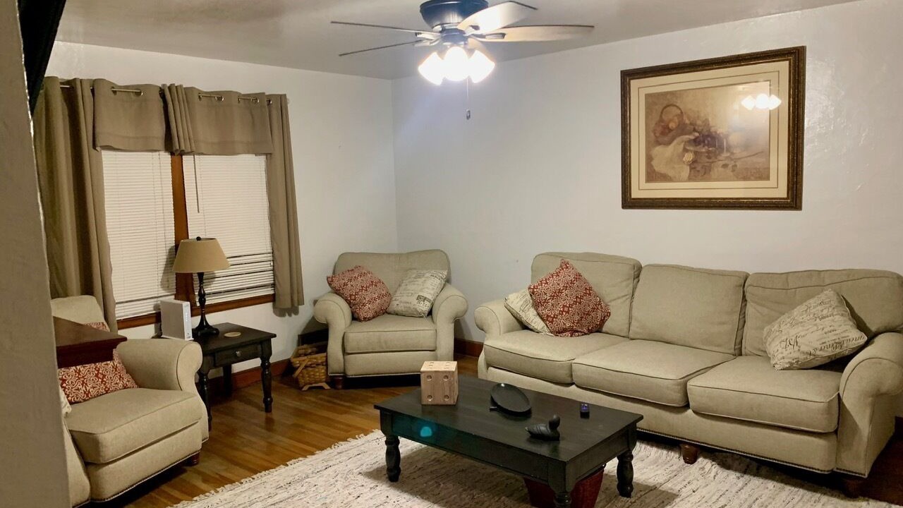 Photo of Livingroom in Linton