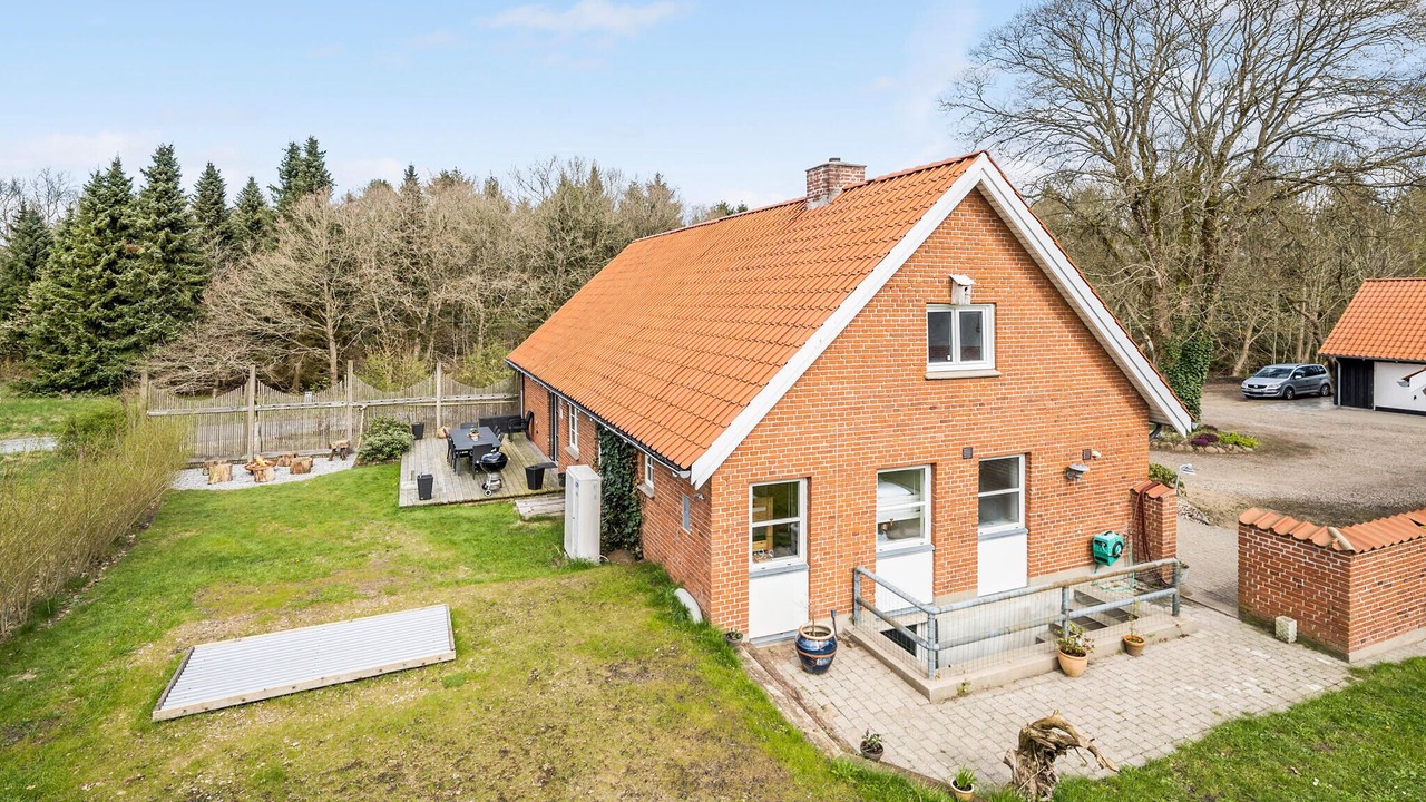 Photo of Others in Engesvang