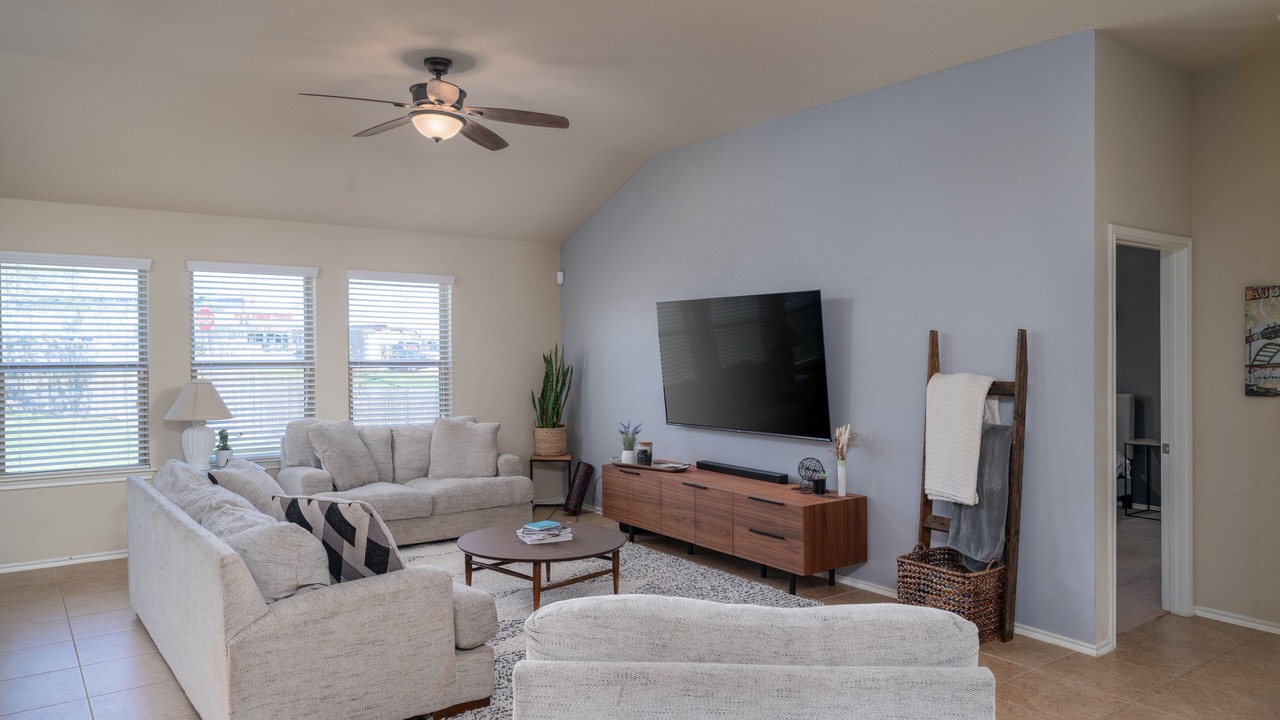 Photo of Livingroom in Kyle
