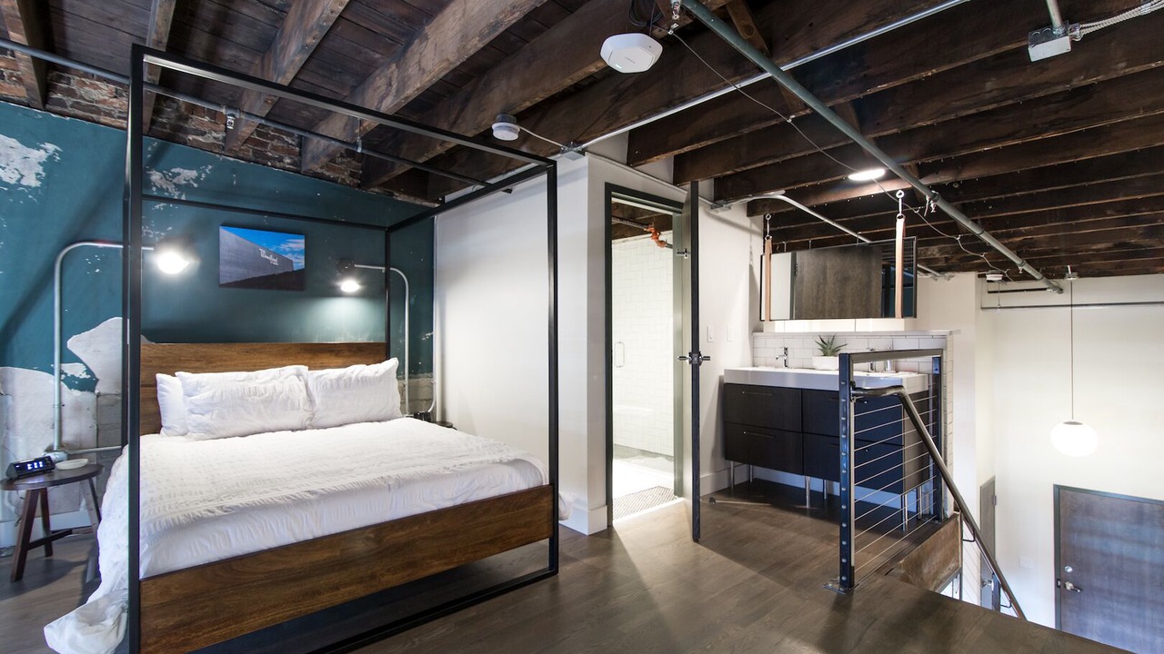 Photo of Bedroom in Arts District