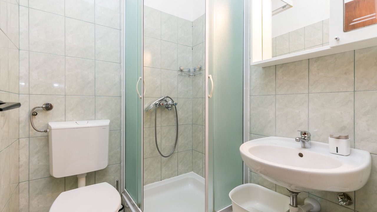 Photo of Bathroom in Blato