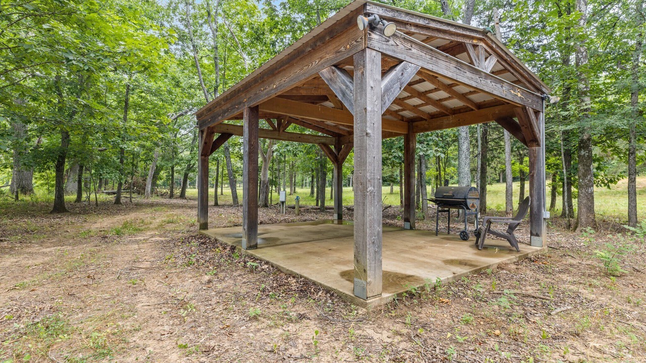 Photo of Outdoor in Elkins