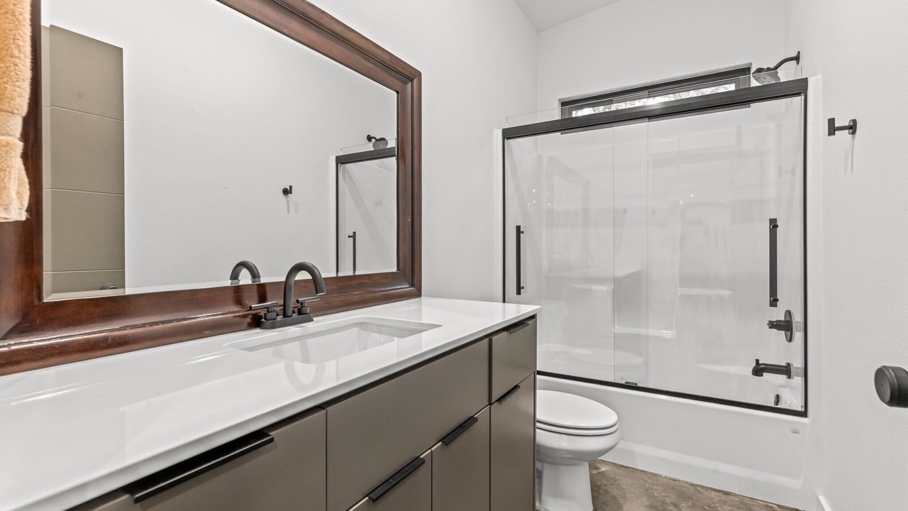 Photo of Bathroom in Elkins