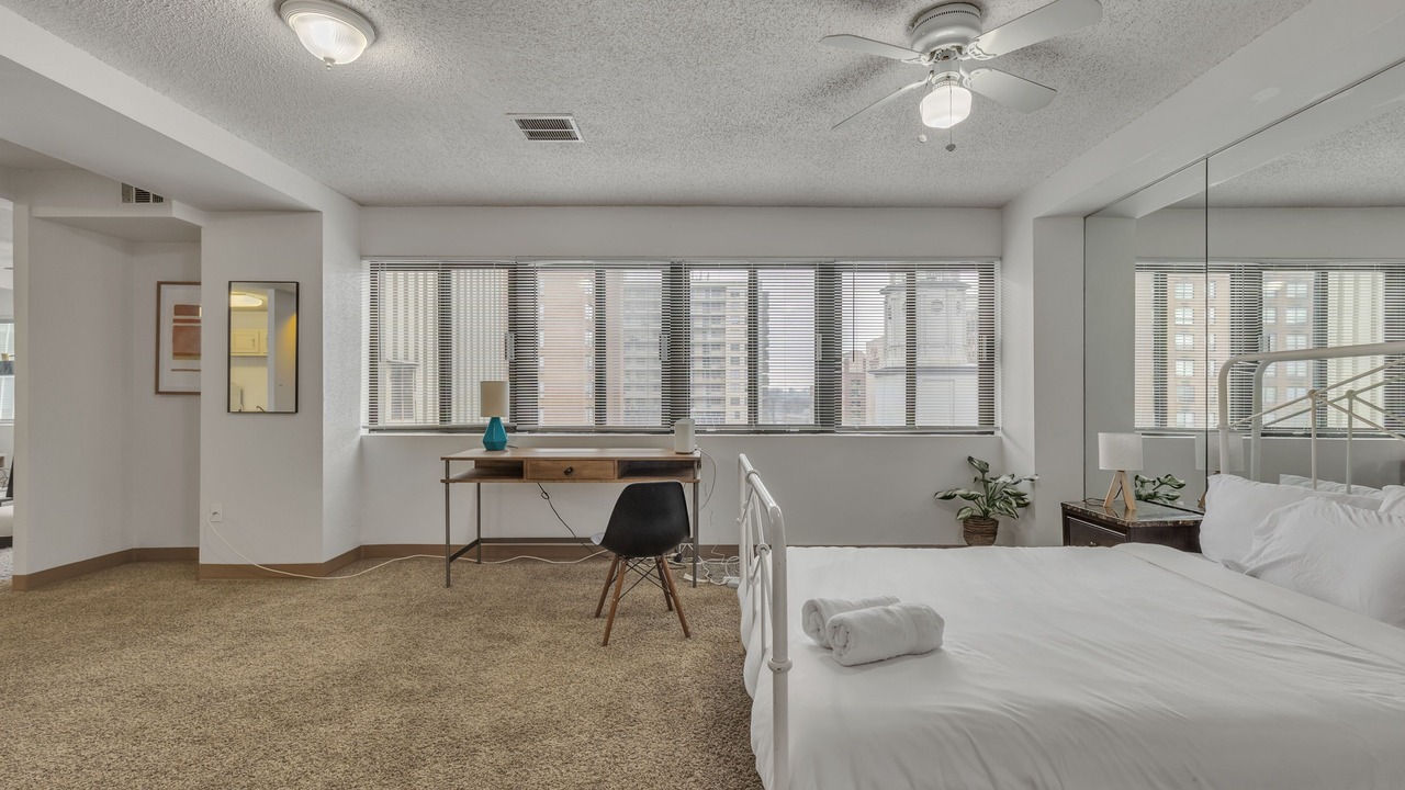 Photo of Bedroom in Downtown Harrisburg