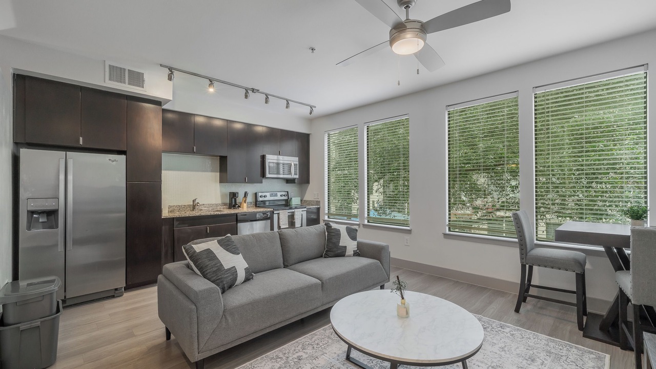 Photo of Livingroom in Oak Lawn