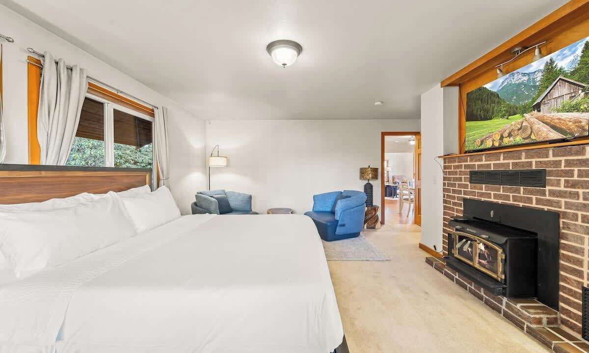 Photo of Bathroom in Sedro-Woolley