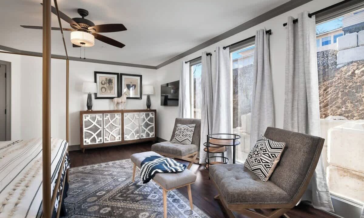 Photo of Bedroom in Parkville