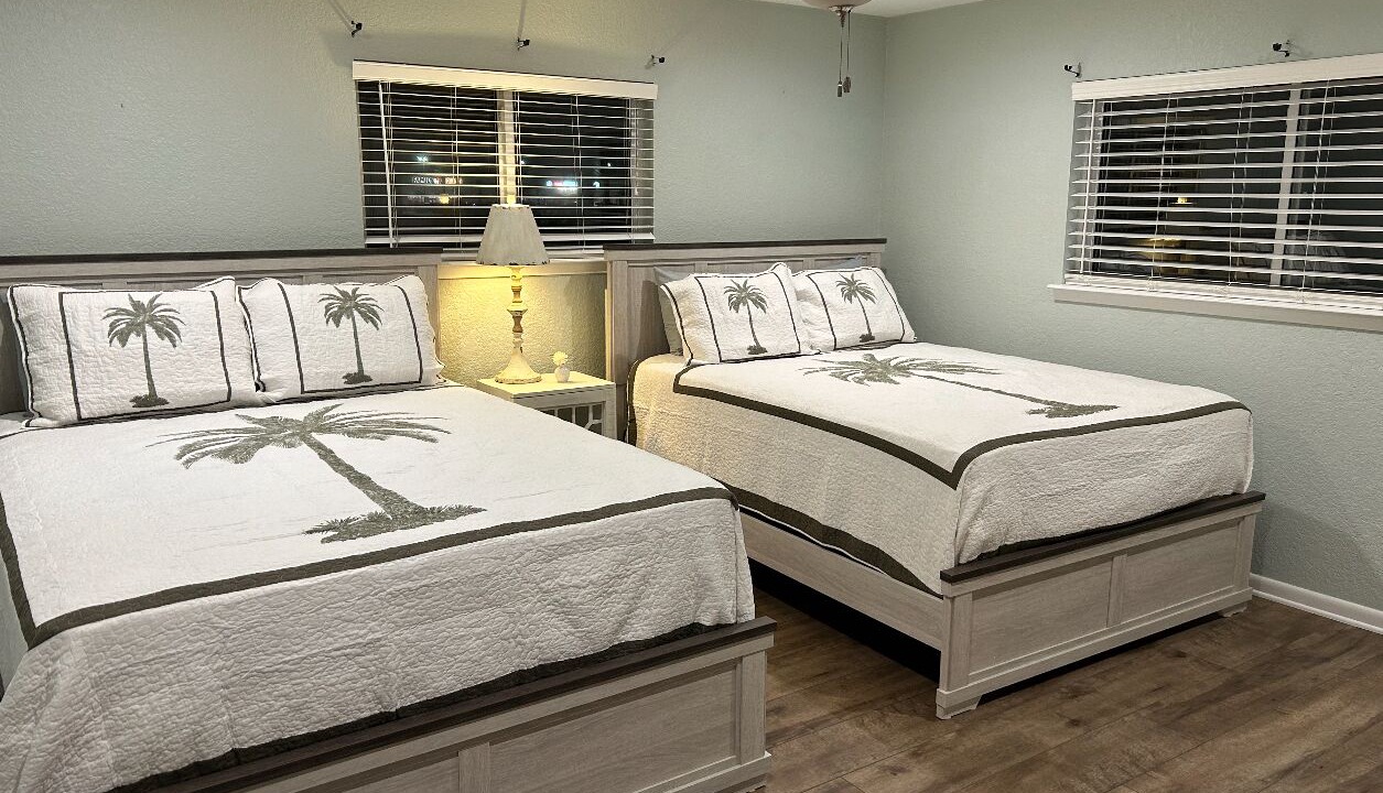 Photo of Bedroom in Crystal Beach