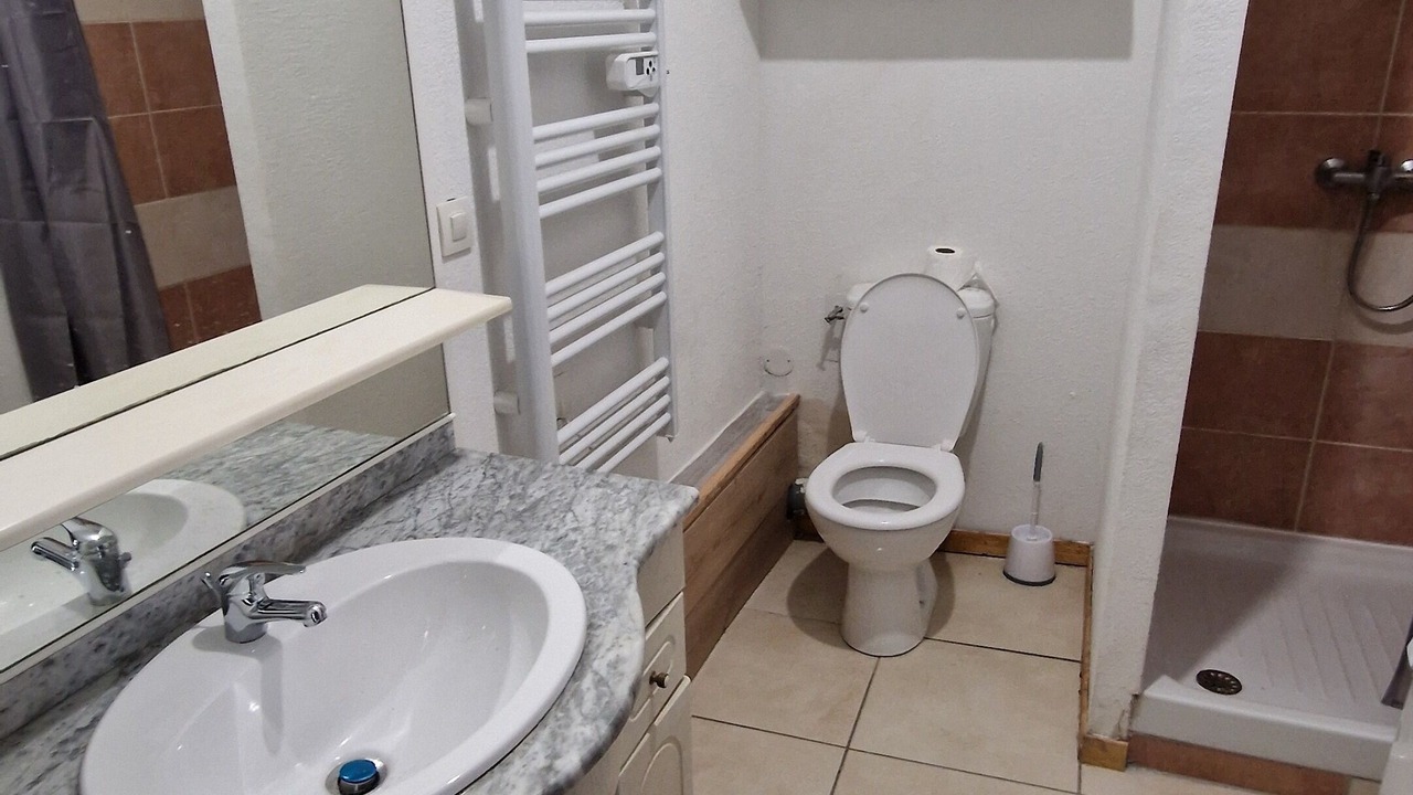 Photo of Bathroom in Anatole France