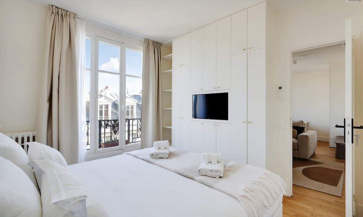 Photo of Bedroom in 5th Arrondissement