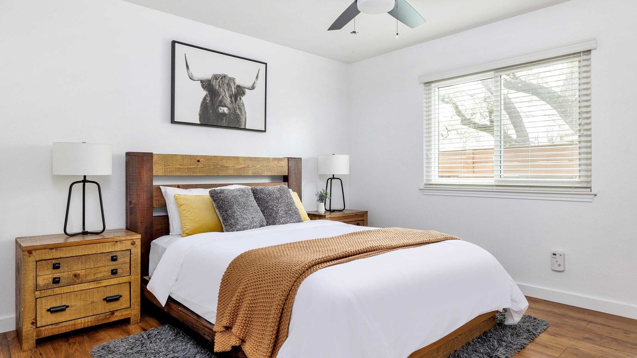Photo of Bedroom in West Oak Hill