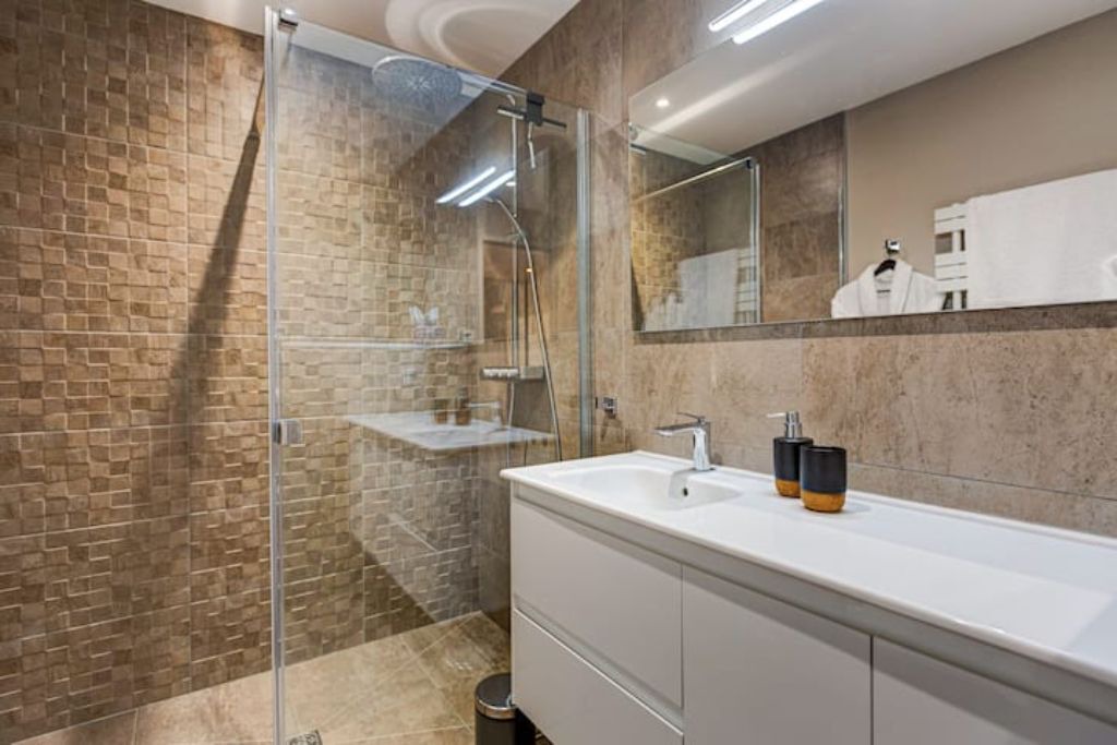 Photo of Bathroom in Cadillac