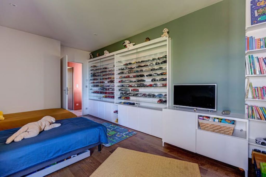 Photo of Bedroom in Cadillac