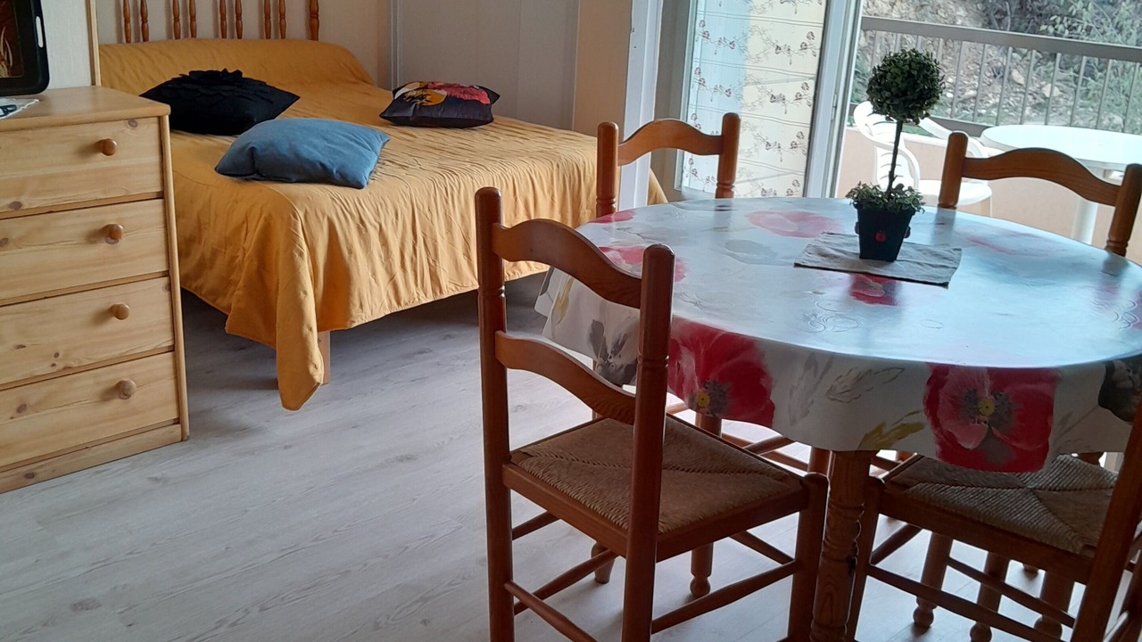 Photo of Bedroom in Amelie-les-Bains-Palalda