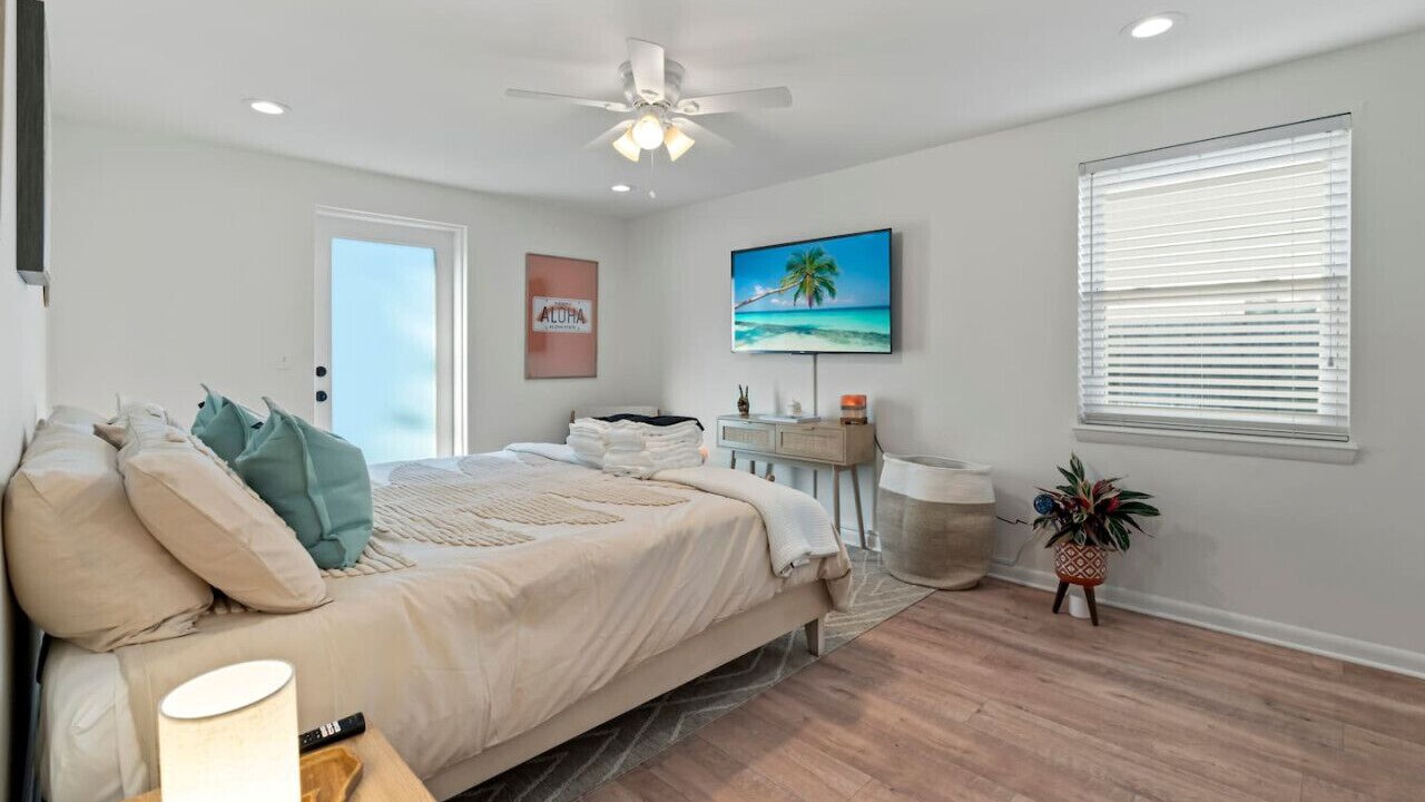 Photo of Bedroom in Jacksonville Beach