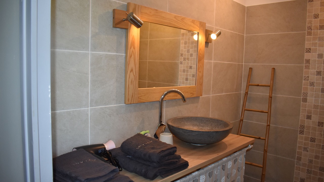 Photo of Bathroom in Nouans-les-Fontaines