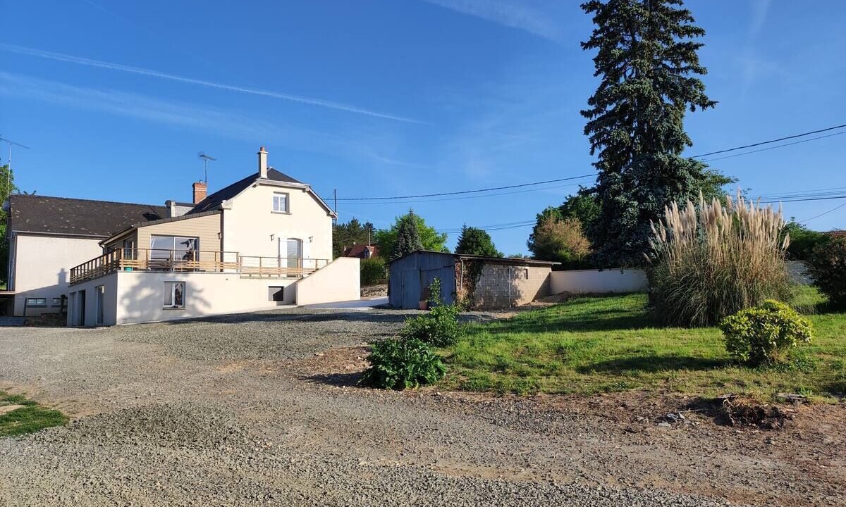 Photo of Outdoor in Nouans-les-Fontaines