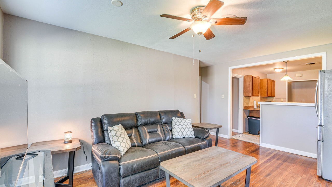 Photo of Bedroom in Orange