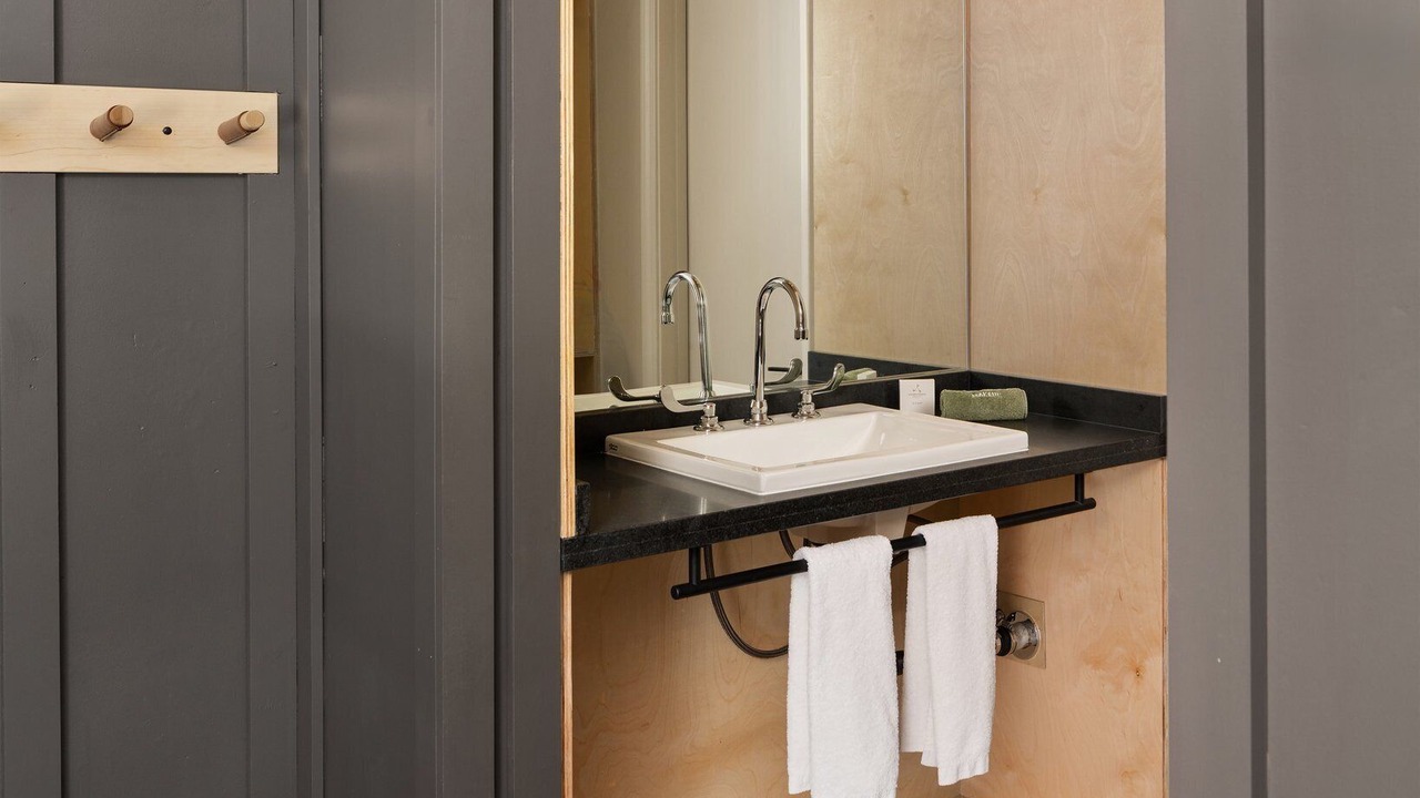 Photo of Bathroom in Lakeside Park