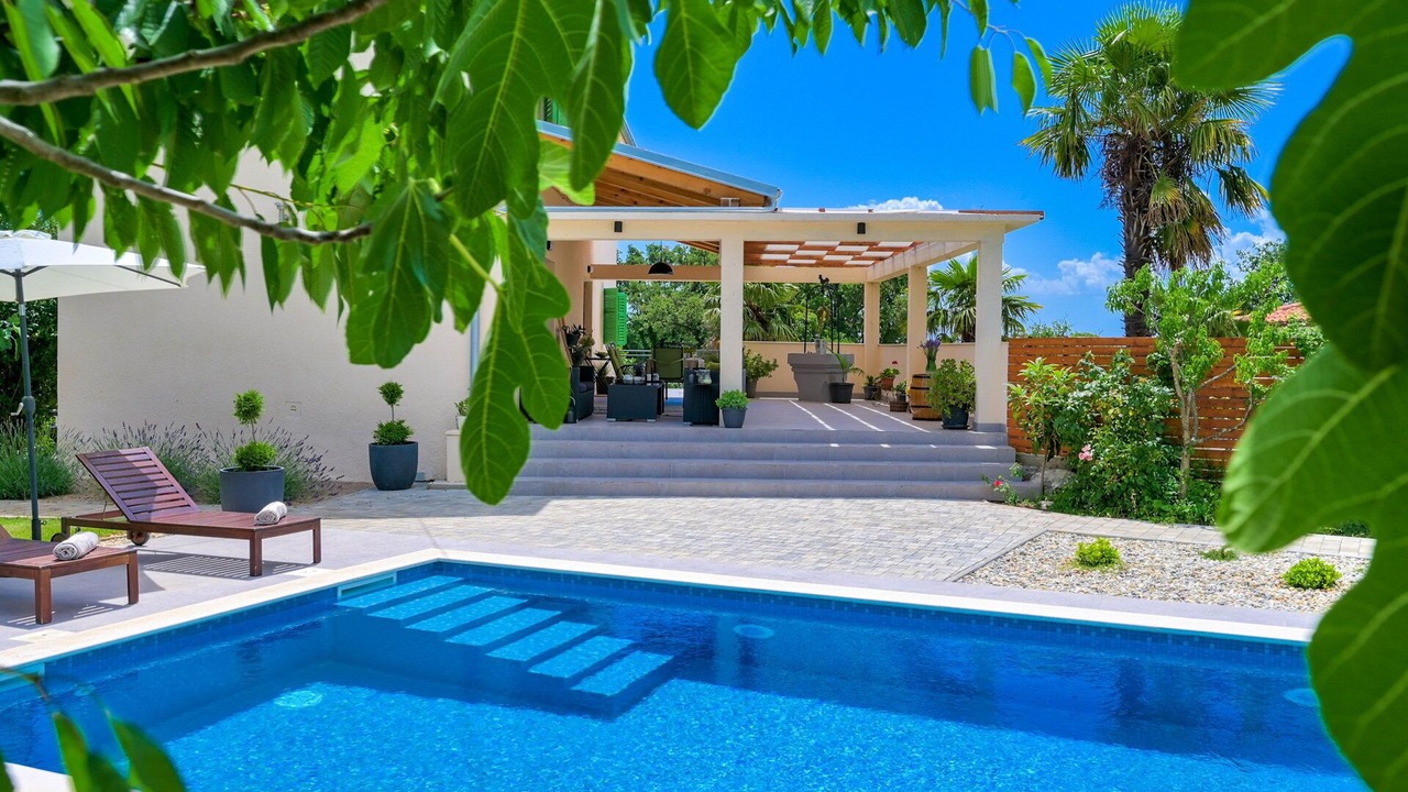 Photo of Outdoor in Kras