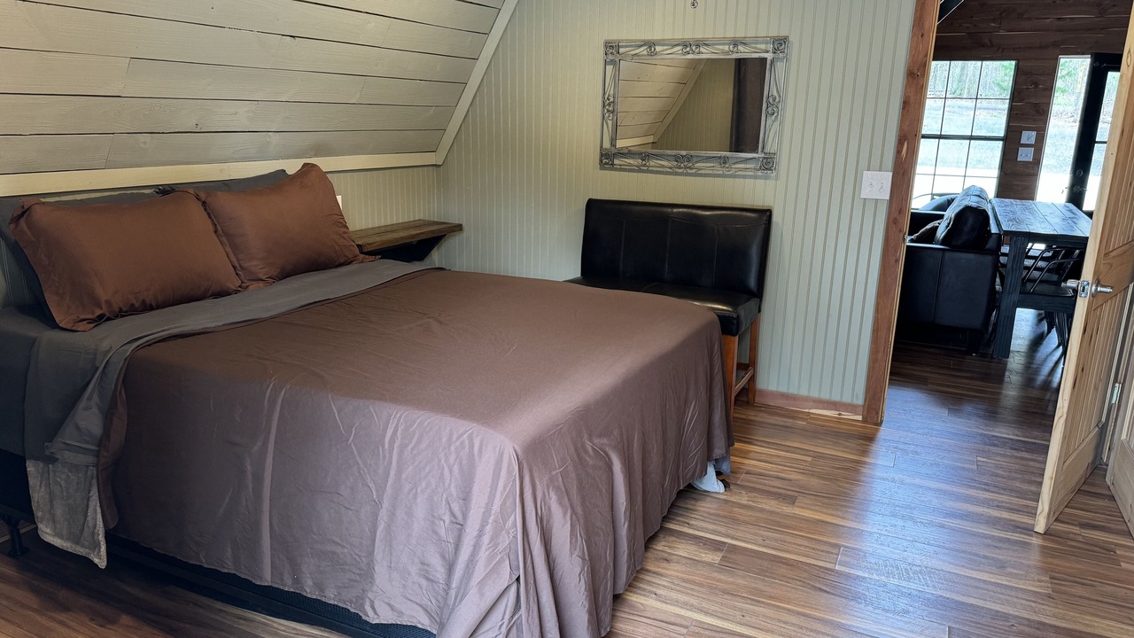 Photo of Bedroom in Lindale