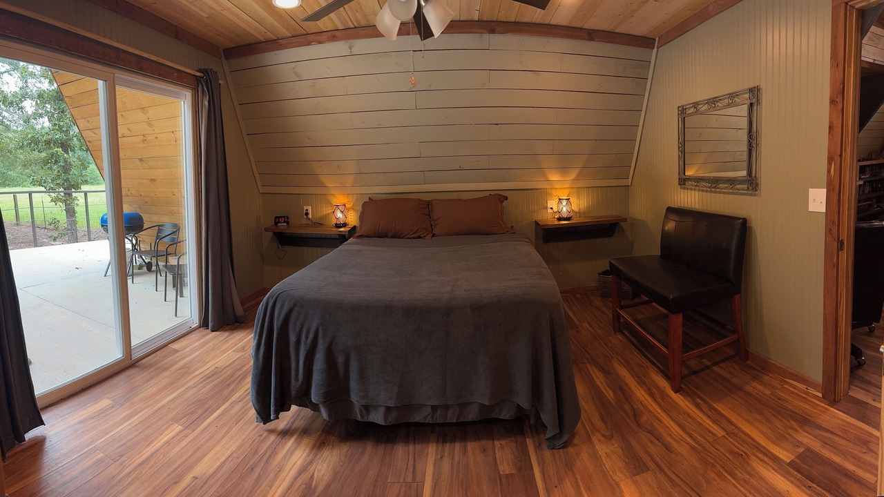 Photo of Bedroom in Lindale