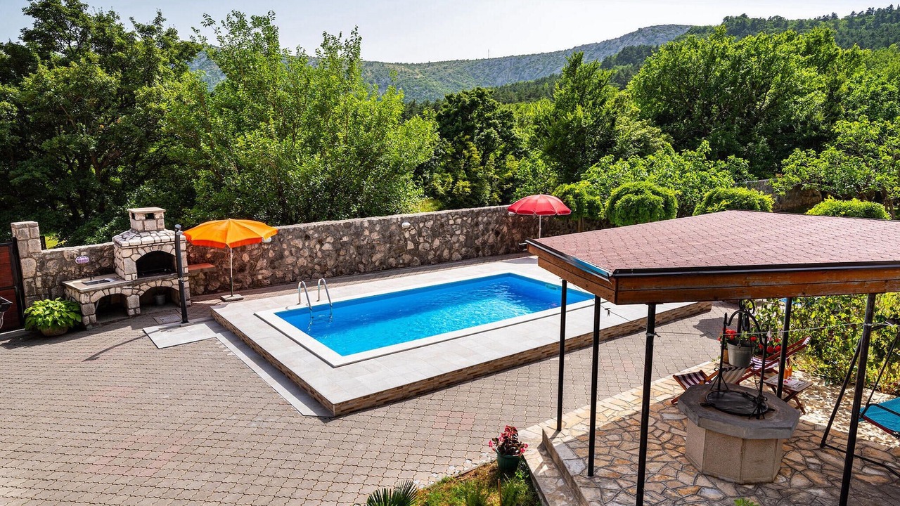 Photo of Outdoor in Drivenik