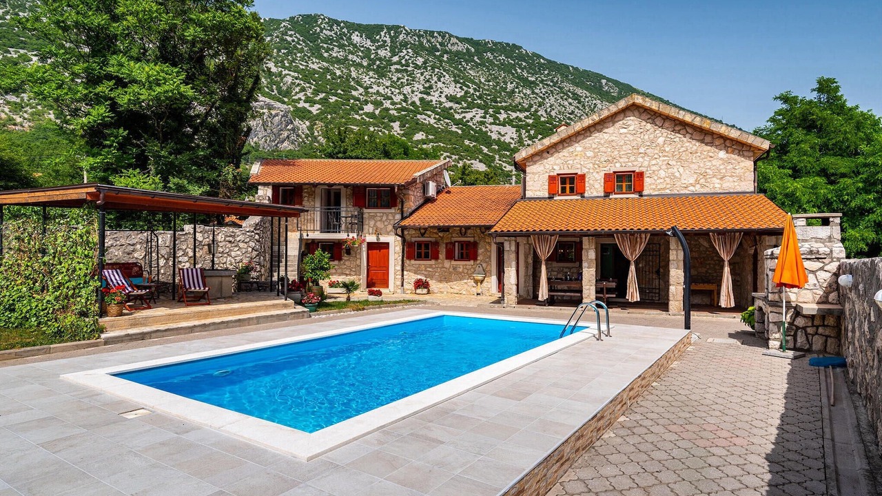 Photo of Outdoor in Drivenik