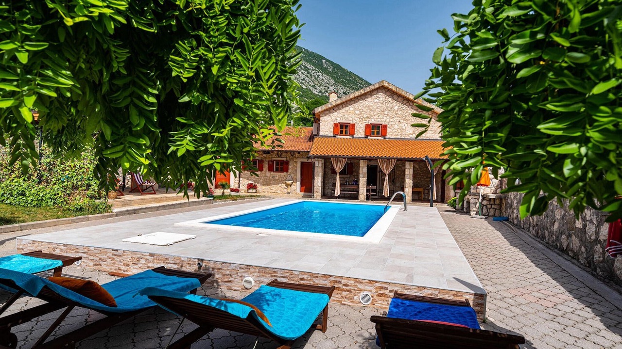 Photo of Outdoor in Drivenik